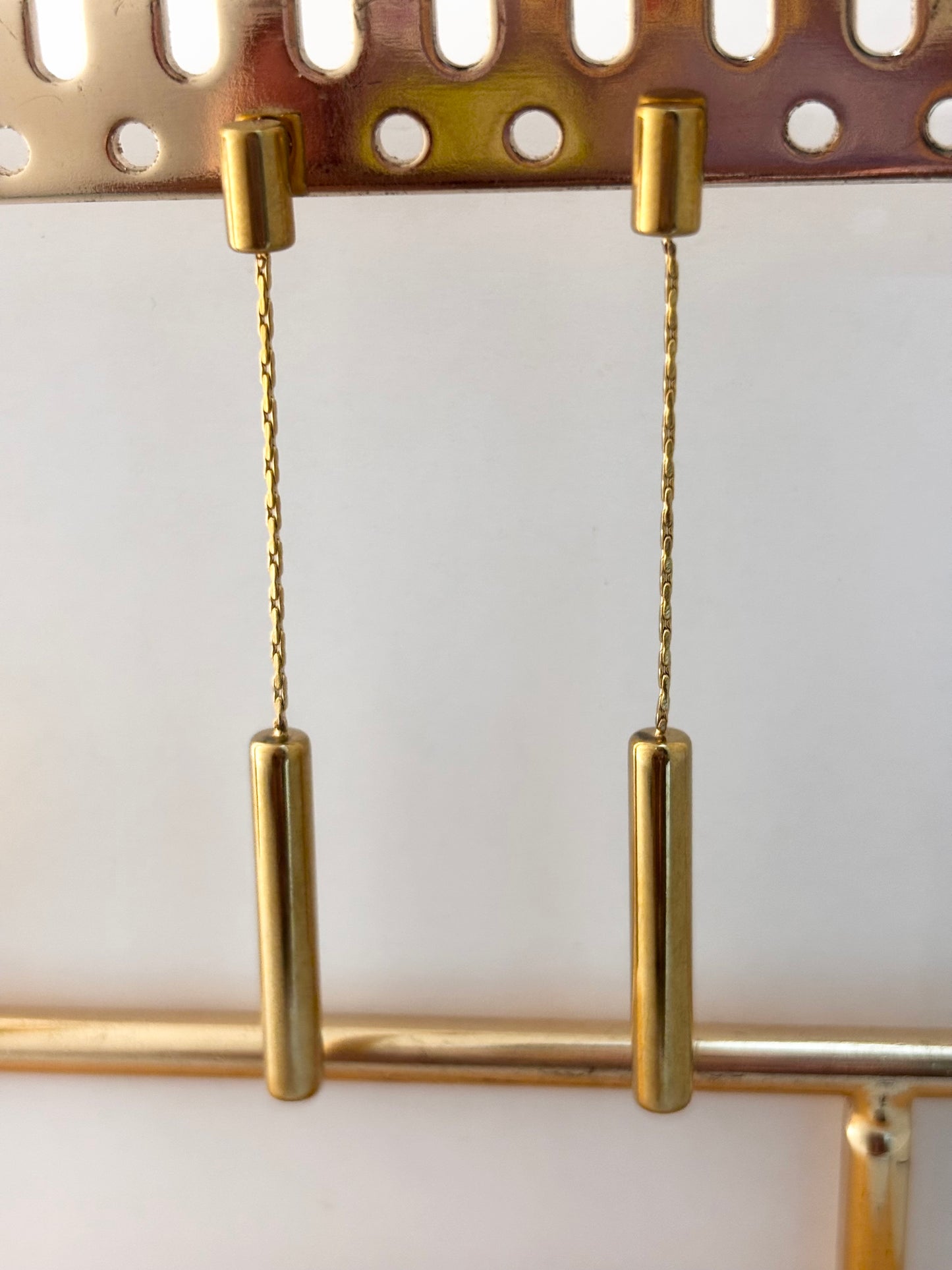 Chainelle Minimalist Gold Earrings
