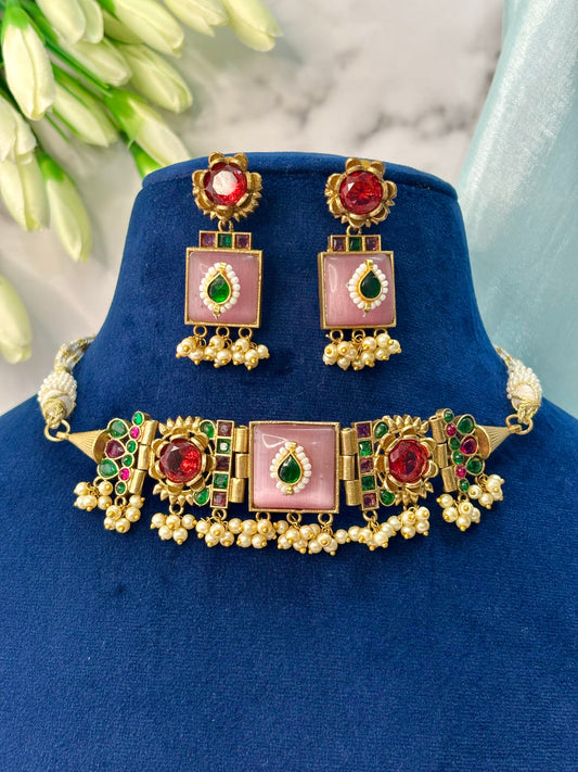 Nayantara Choker