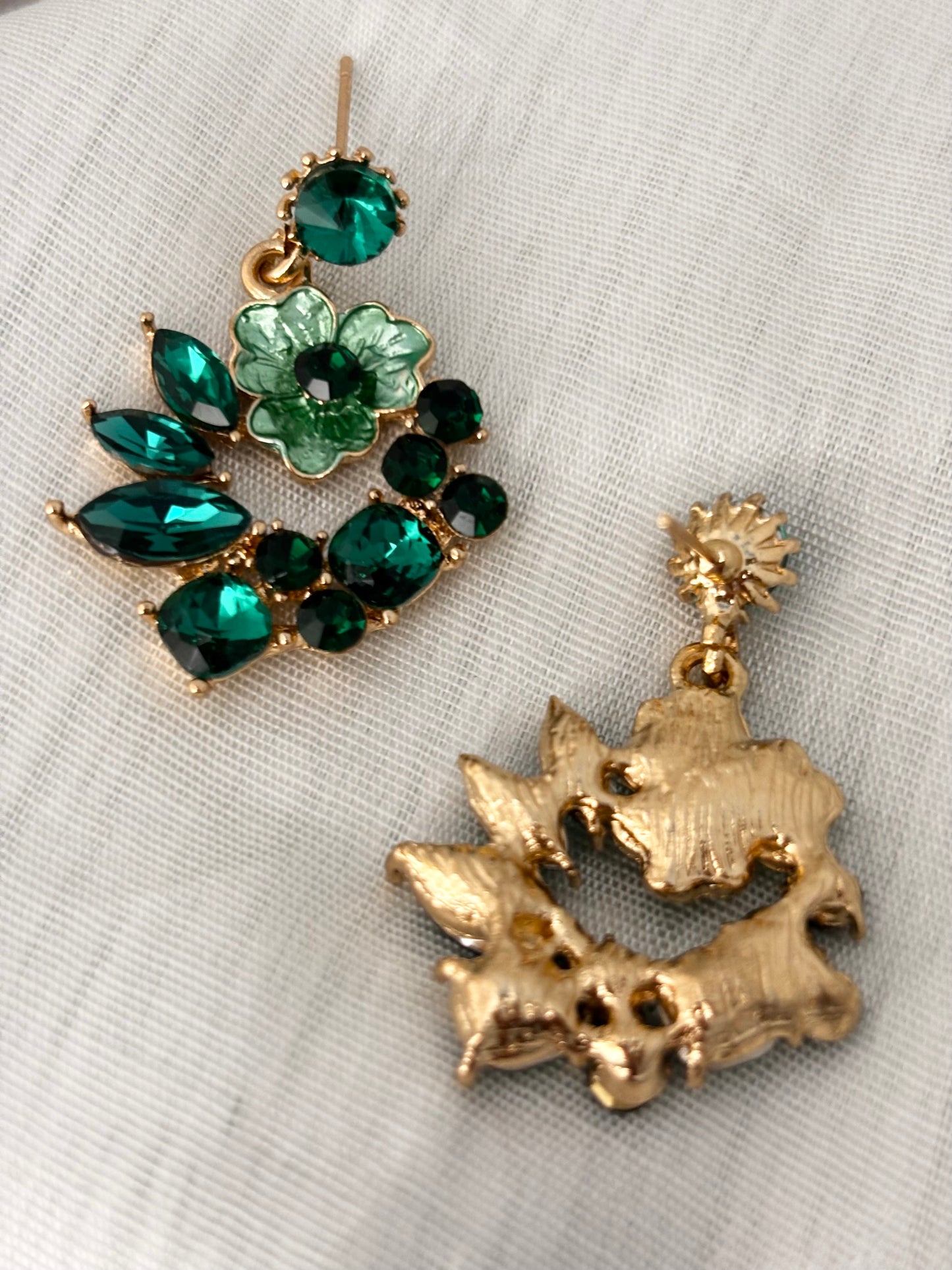 Emerald Flutterloop Crystal Drops - Gold Plated