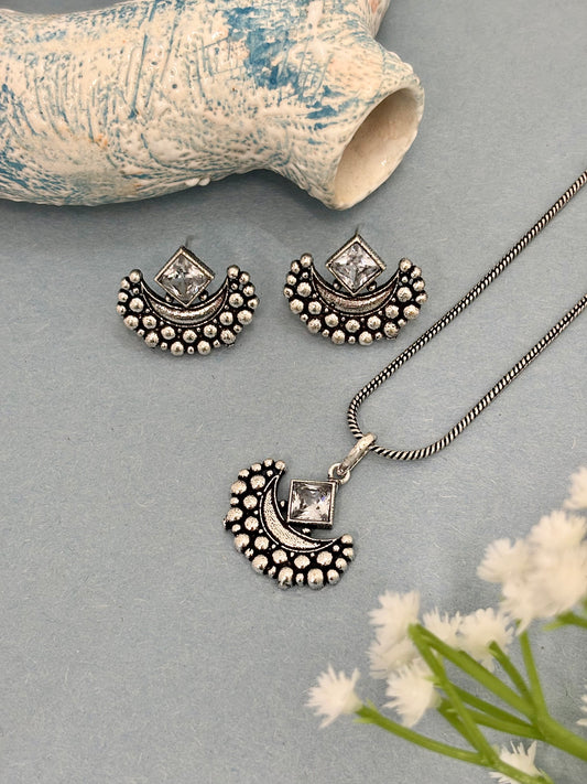 Chandralekha Jewellery Set (White)