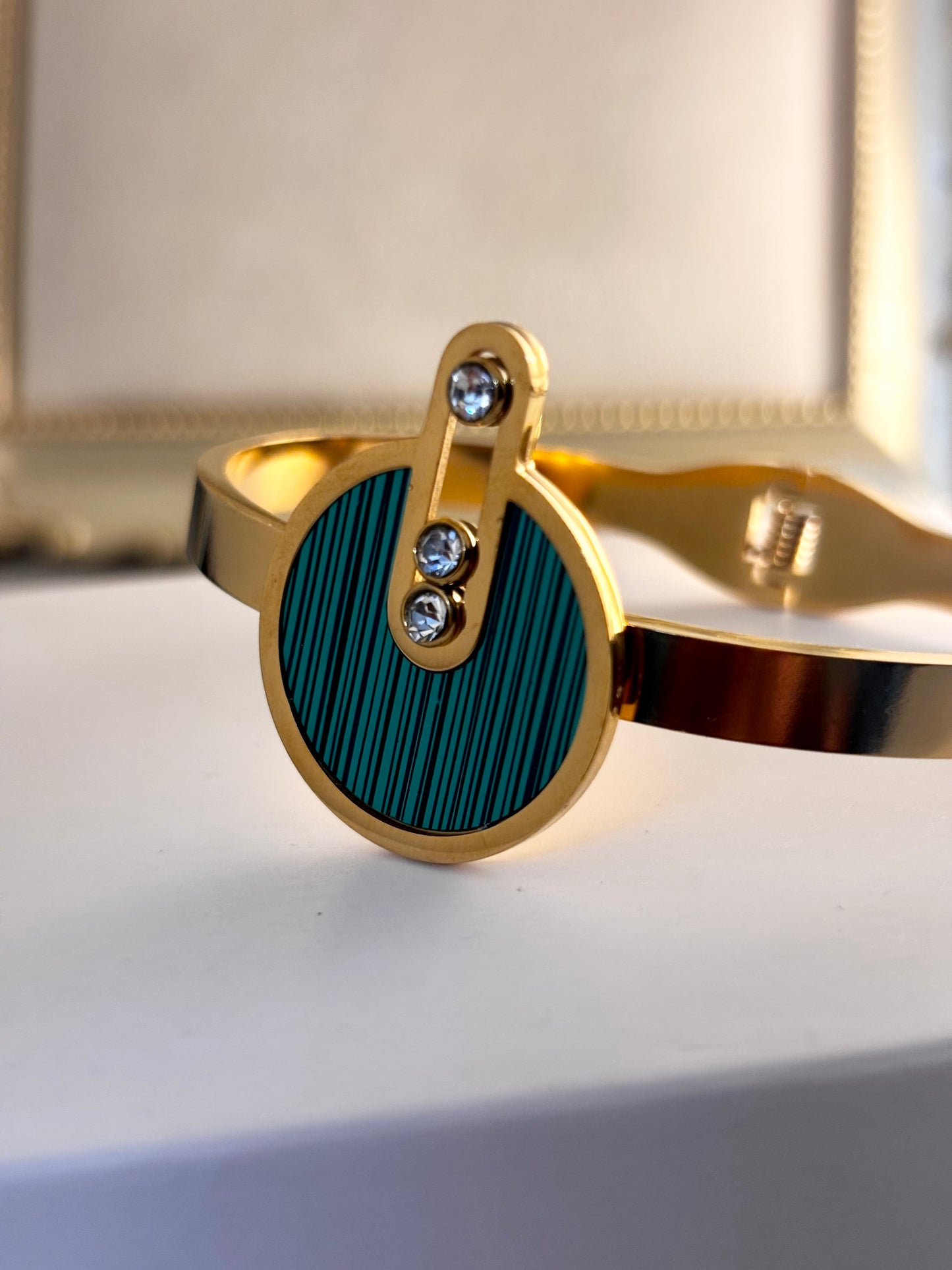 Green Mint Disc | Anti Tarnish Gold Plated Bracelet