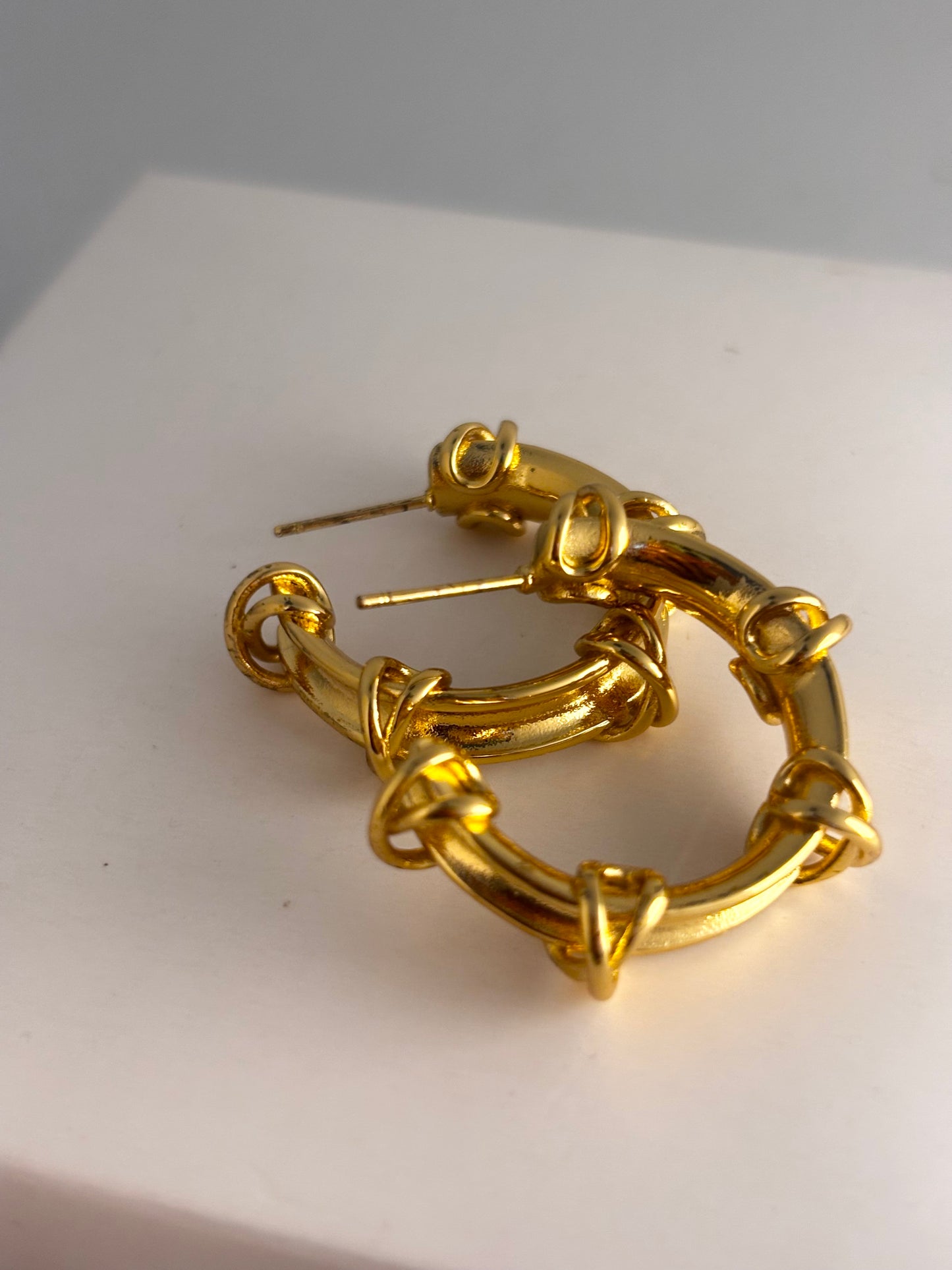 Classic Knot Hoops | 18k Gold Plated
