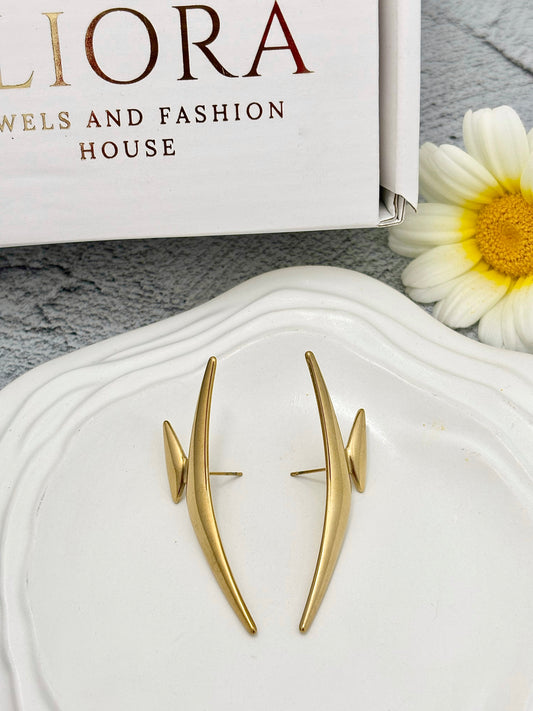 Sleek Spear Earrings