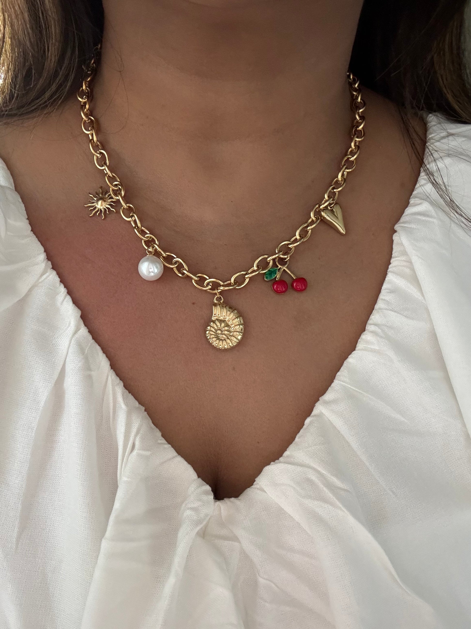 Fashion necklace with anti-tarnish protection for everyday wear