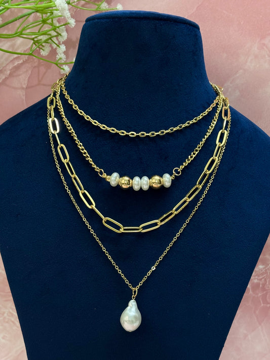 Luna Luxe 4 Layered Necklace with Mother of Pearl