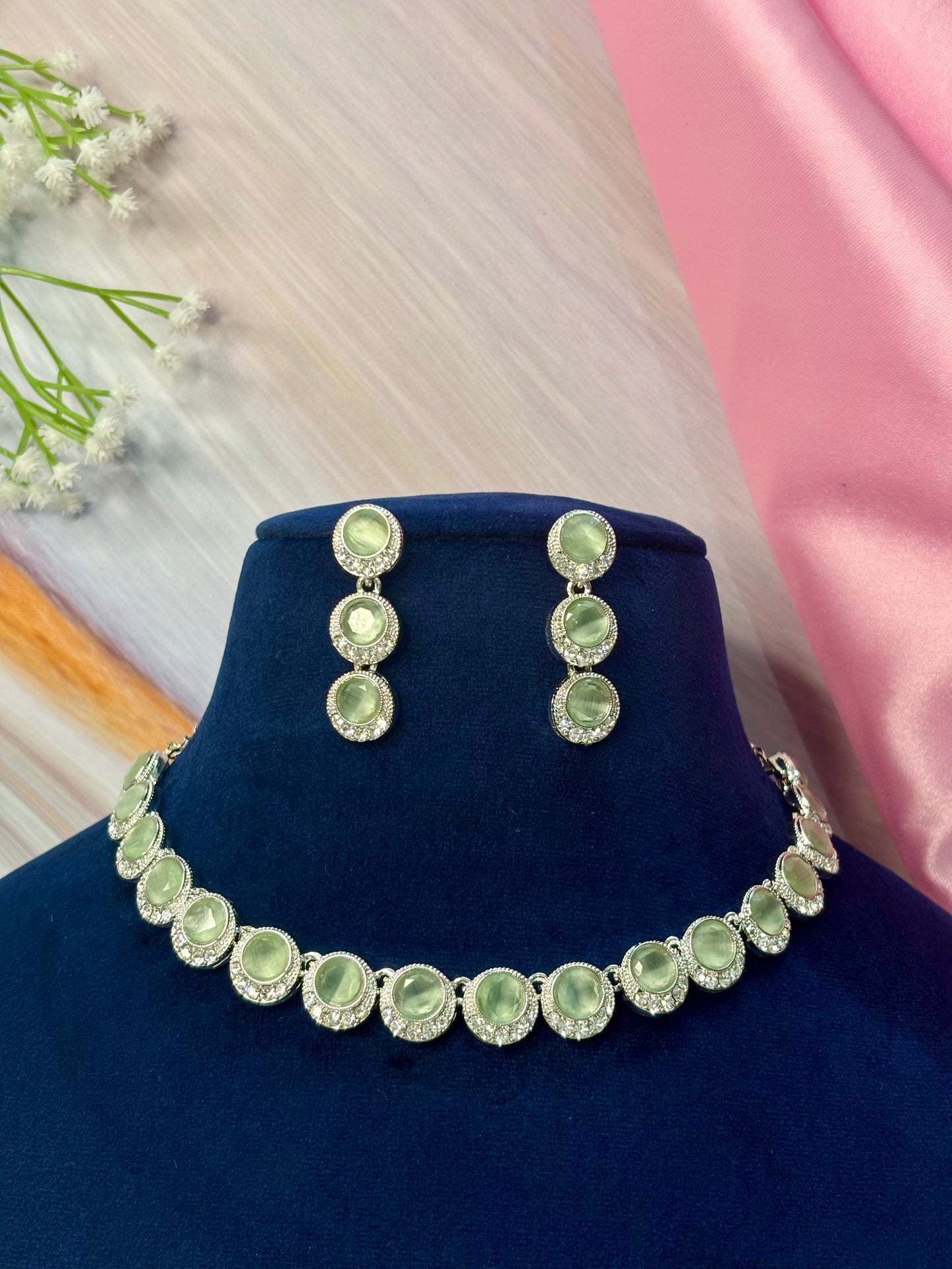 Nora Necklace Set (Green)