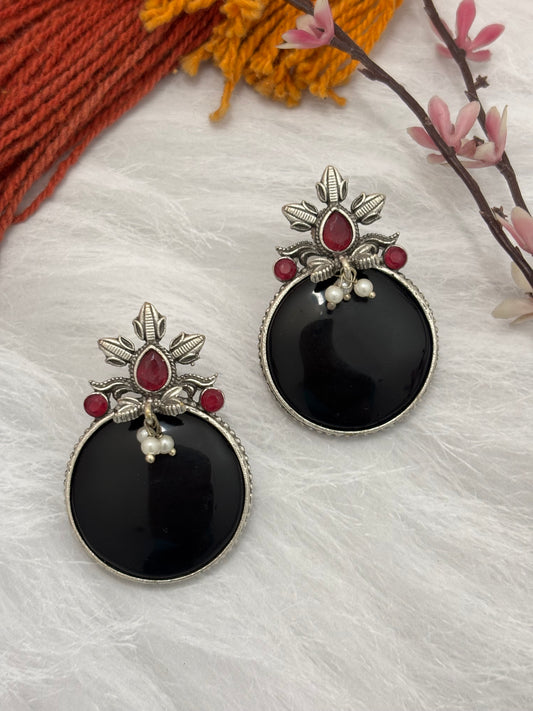 Indira Stud Earrings (Black)