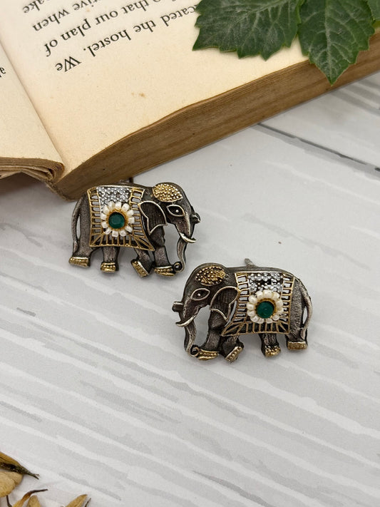 Rajasi Studs (Green)