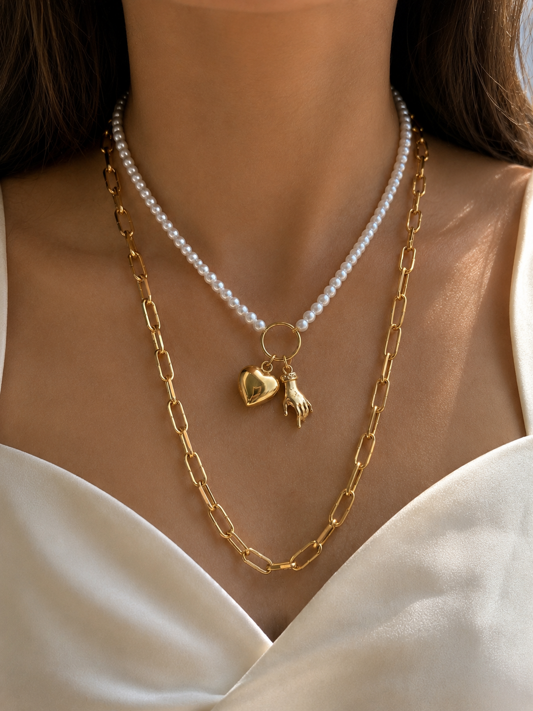 Amora Heart and Hand Chunky Layered Pearl Necklace | Anti Tarnish Gold Plated