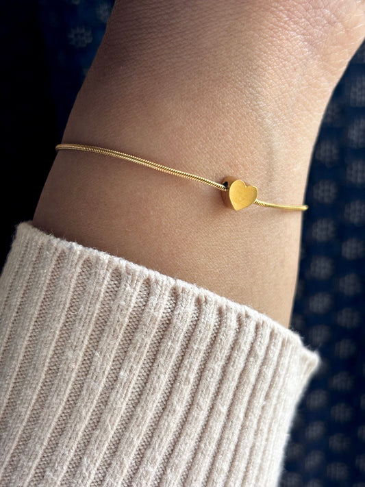 Heart Whisper Minimalist Bracelet | Anti Tarnish Gold Plated