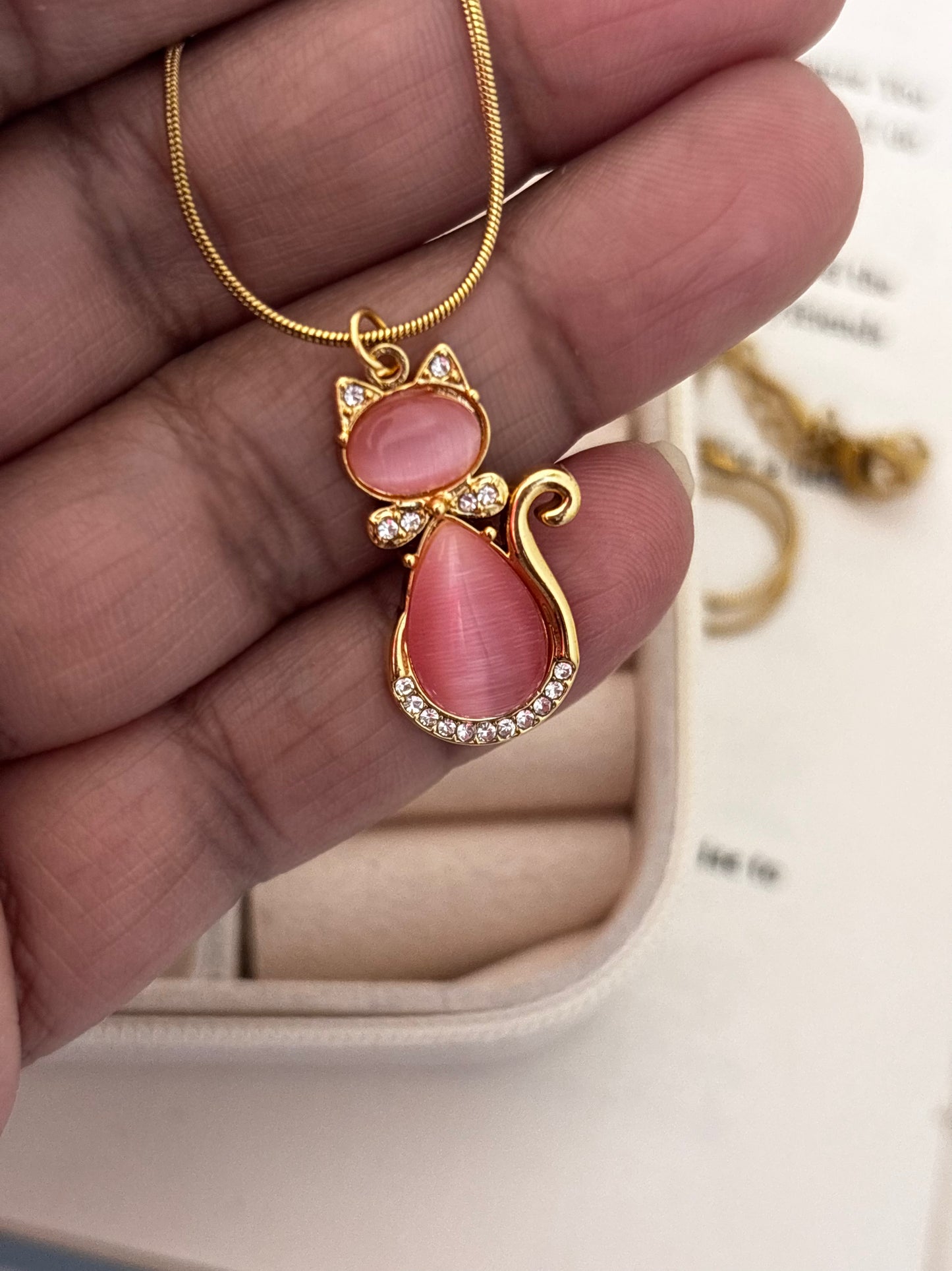 Pink Cat | Anti Tarnish Gold Plated Pinteresty Zircon Necklace
