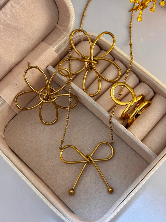 Bow Belle Gift Set of 3 - Earrings + Necklace + Ring