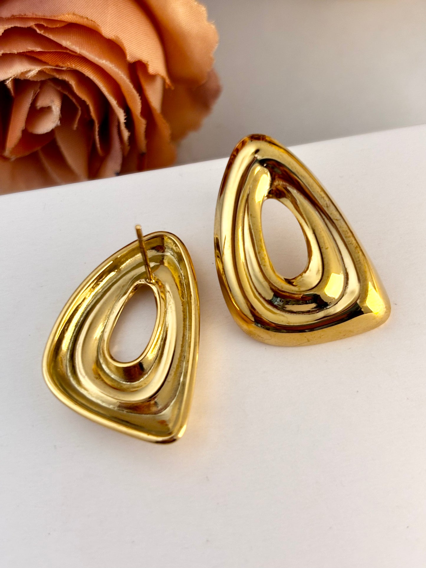Maribella Stud Earrings 18k Gold Plated
