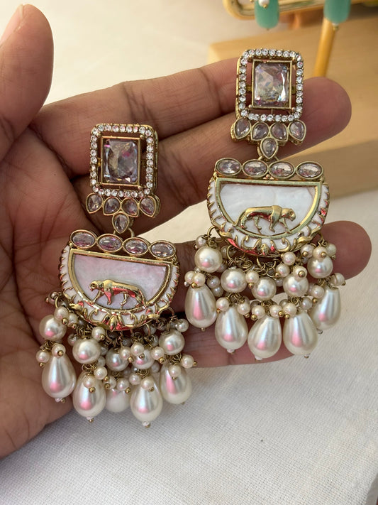 Mrinali Chandbali (White)