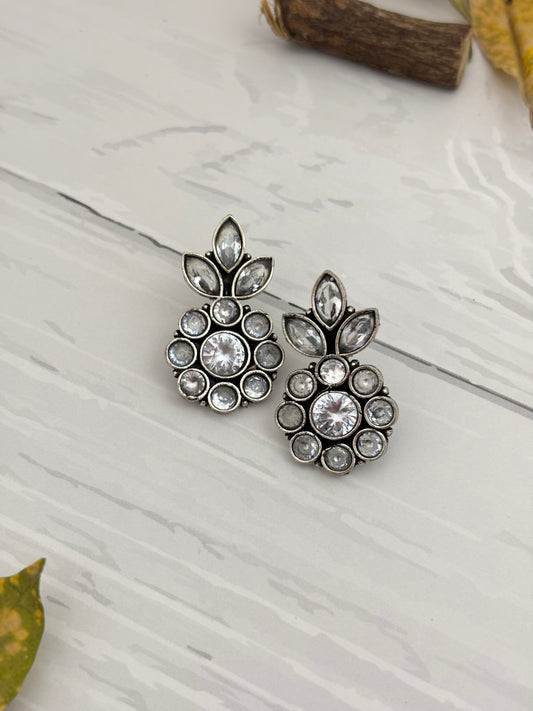 Gulnaaz Earring (White)