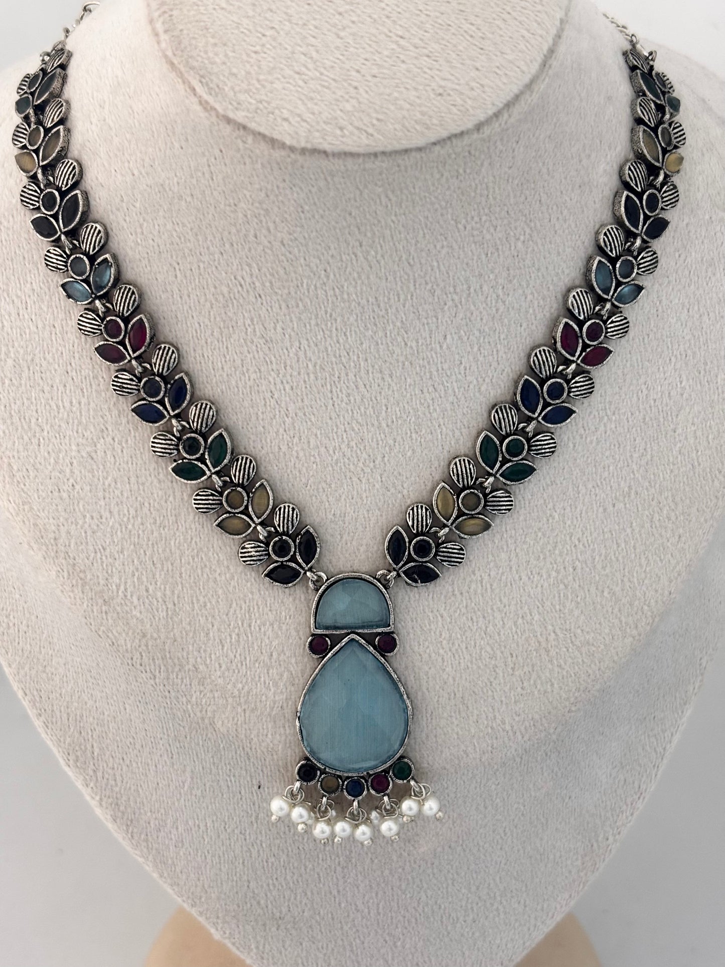 Aaradhya Necklace Set (Blue)