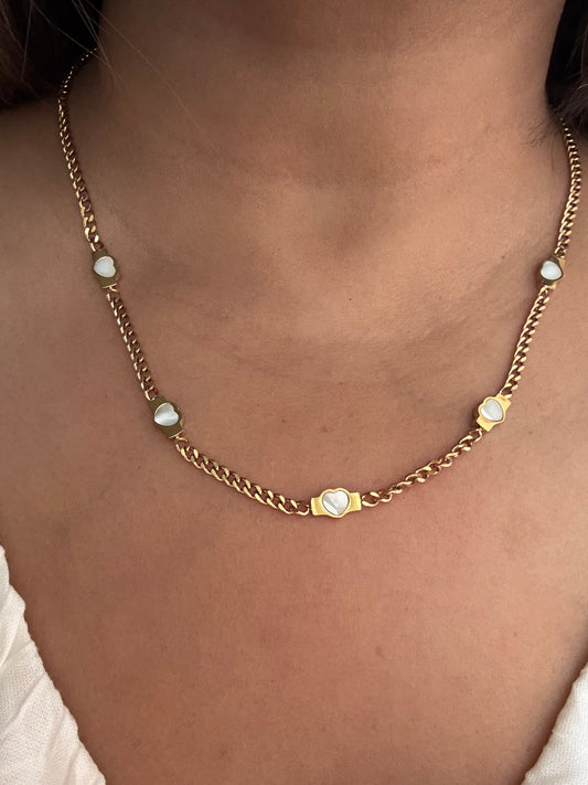 Thick Anti tarnish 18kt gold plated chain with Mother of Pearl 
