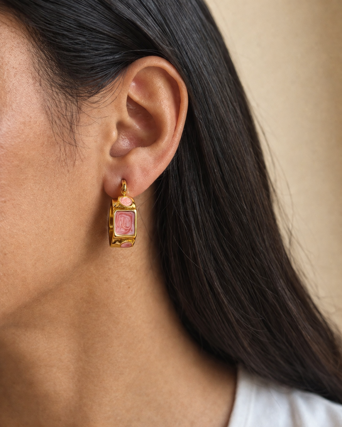 Peachy Pop Marbled Hoops | 18kt Gold Plated Stainless Steel