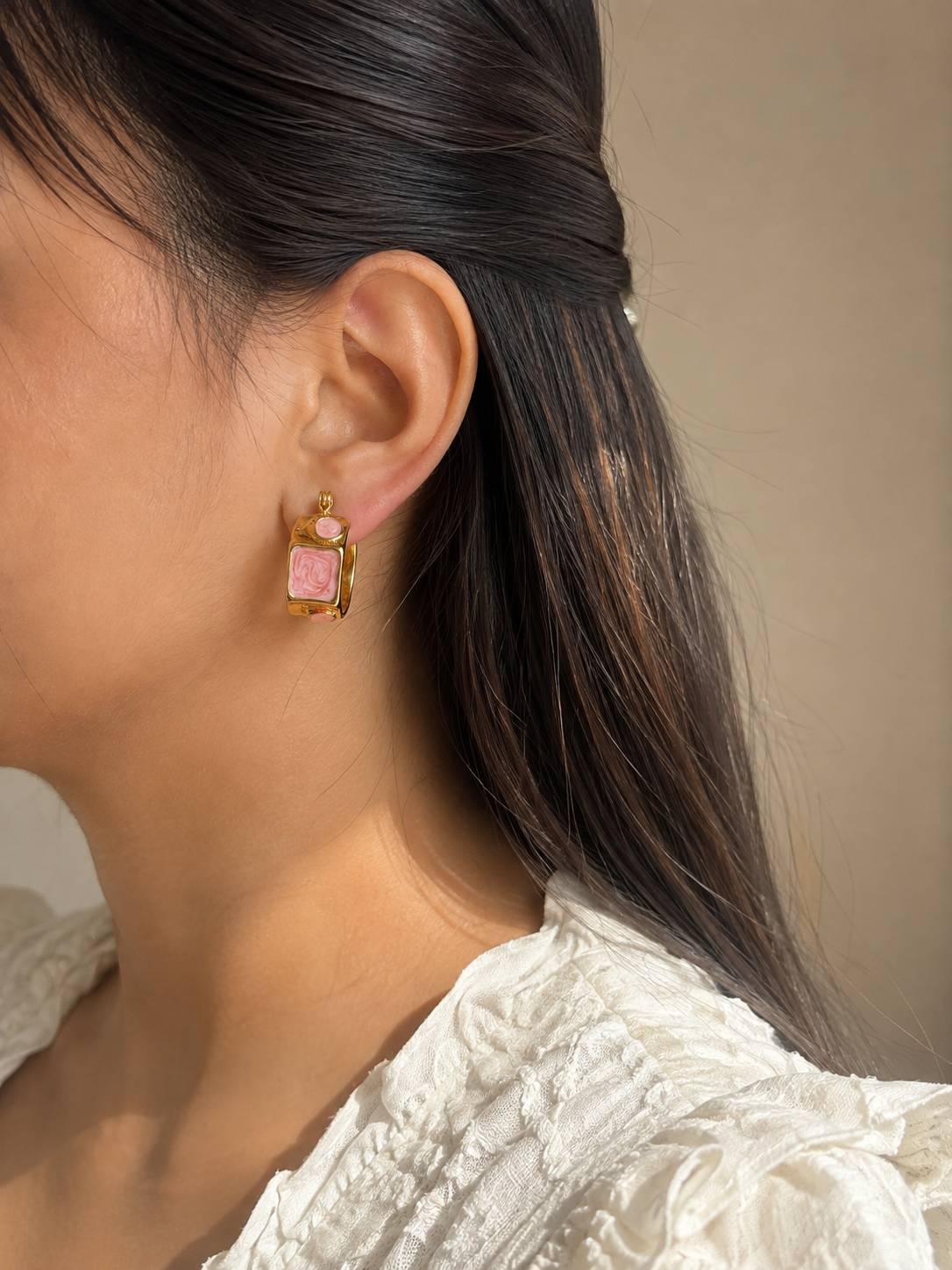 Peachy Pop Marbled Hoops | 18kt Gold Plated Stainless Steel