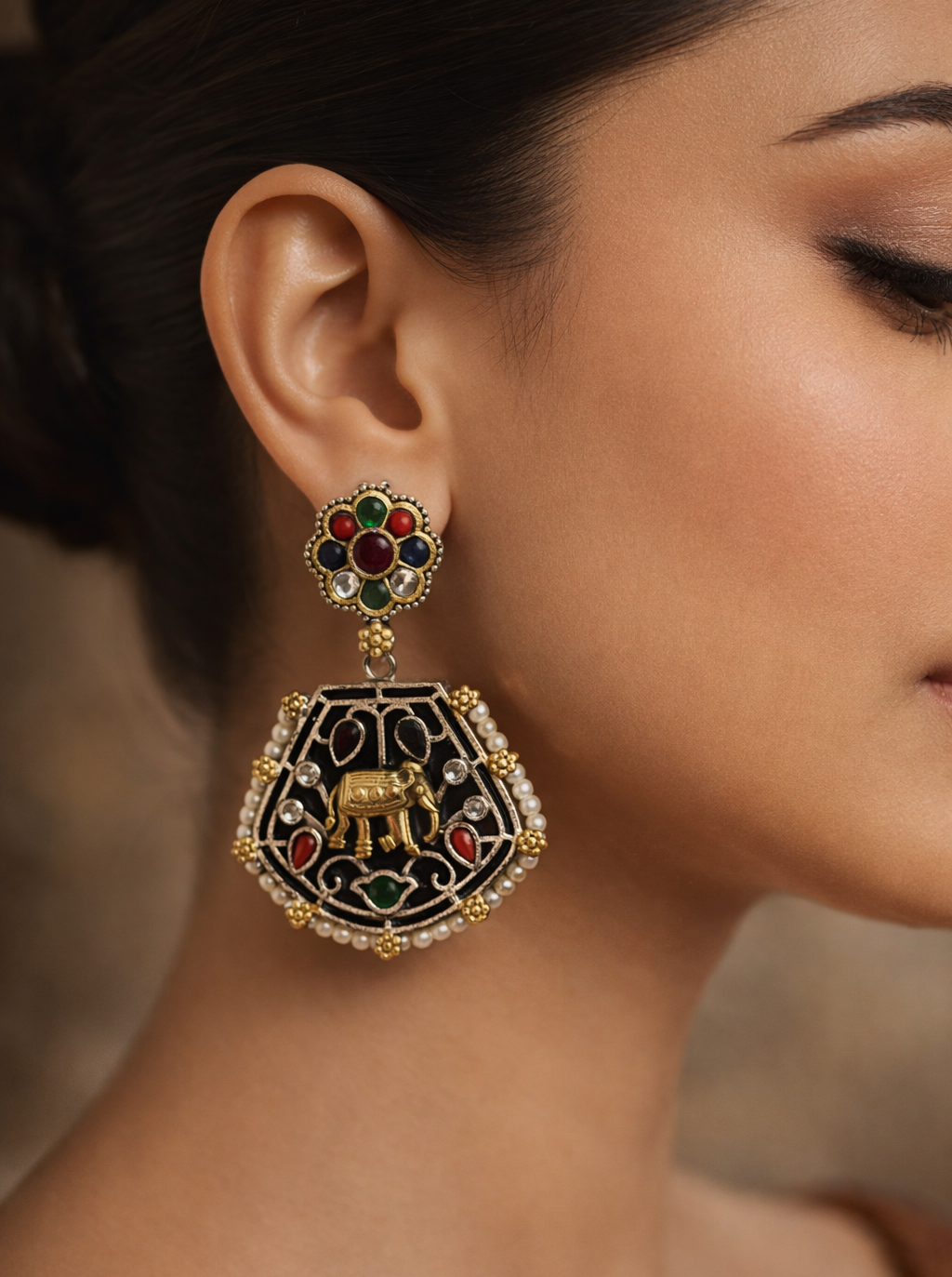 Gajrani - The Royal Grace (Black)