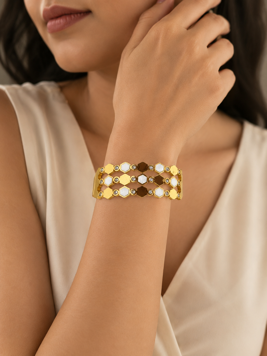 Honeycomb Zircon Enamel Bracelet | 18kt Gold plated
