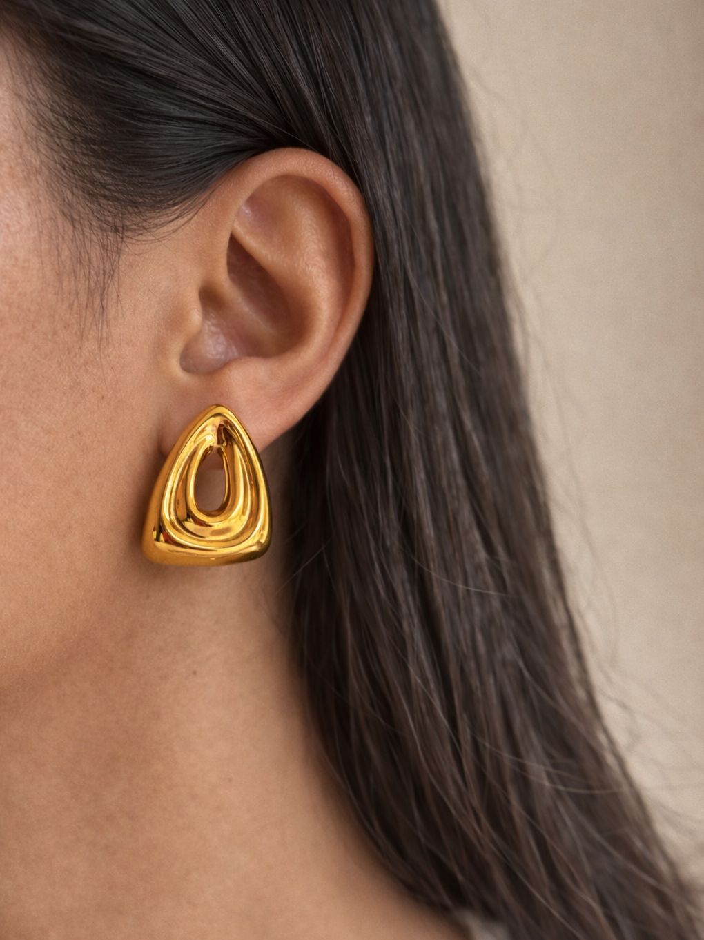 Maribella Stud Earrings 18k Gold Plated